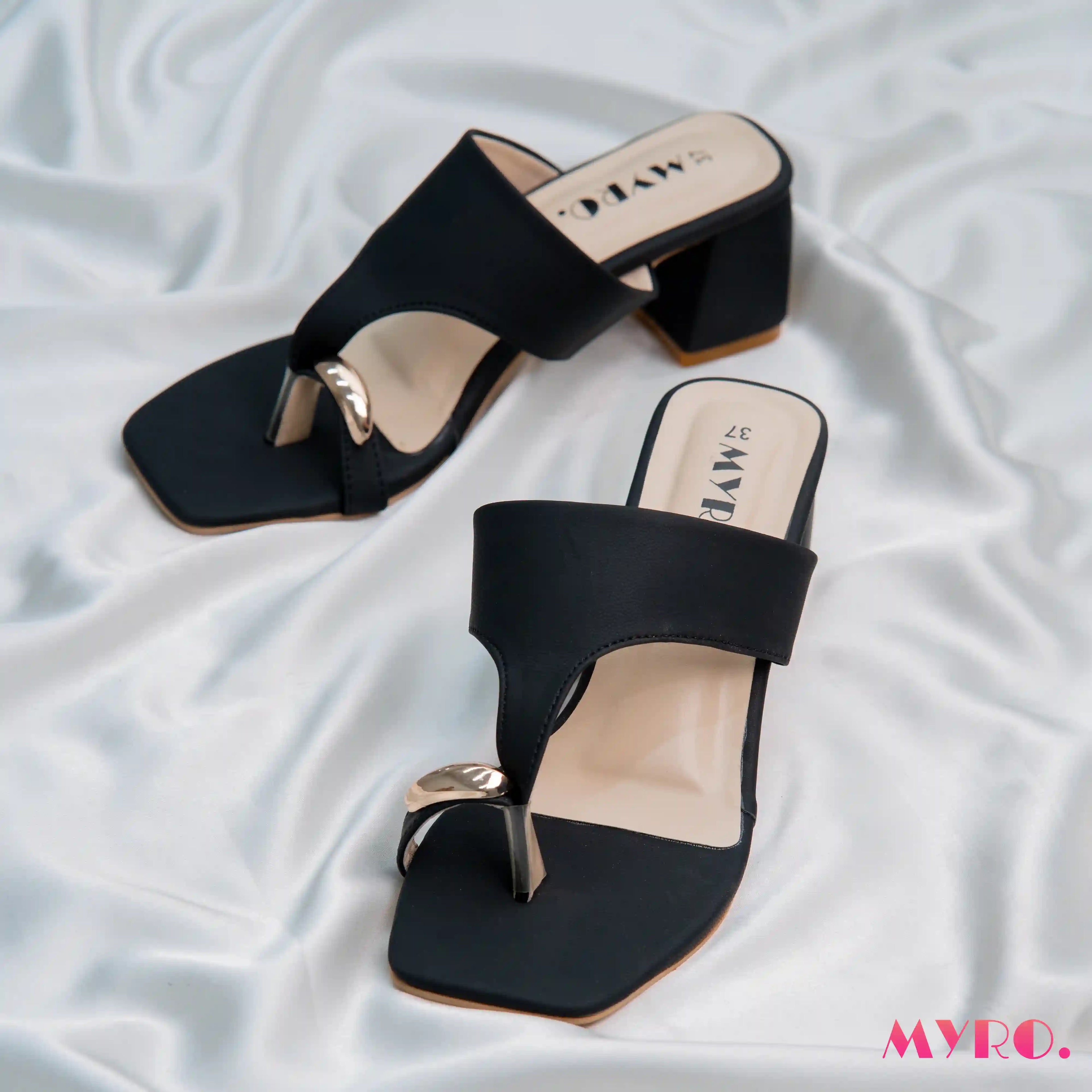 Nyra Heel