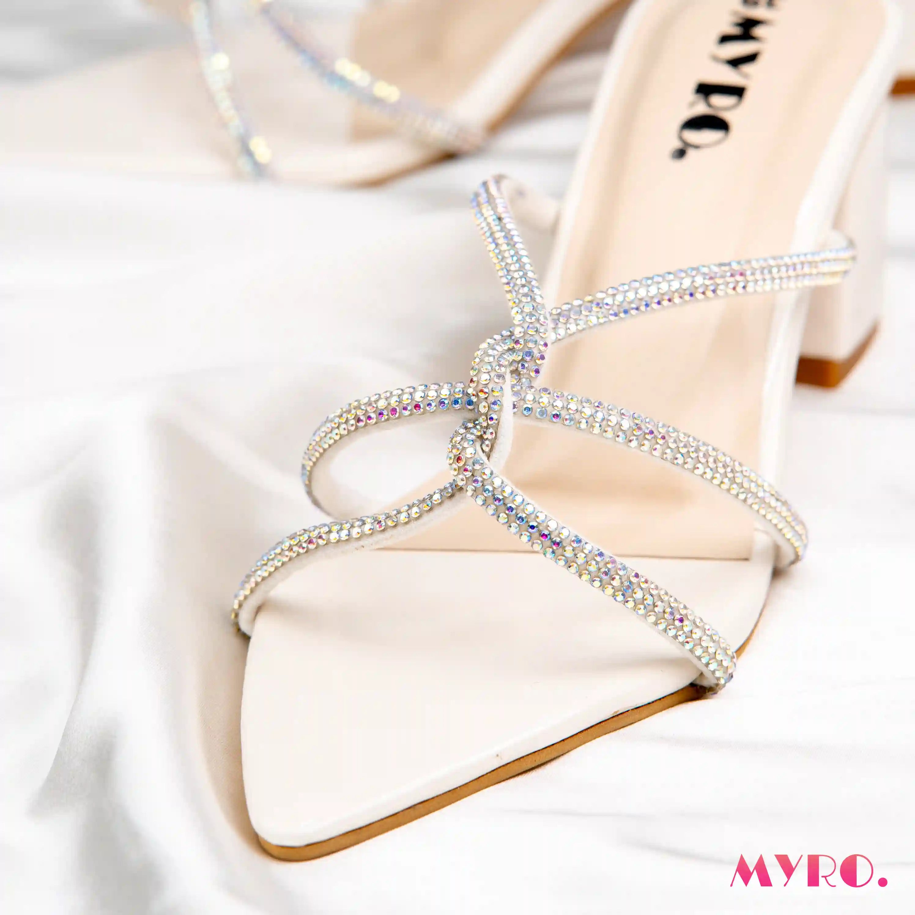 Liora Heel