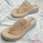 Dovia Cream Boston Heel - MYRO