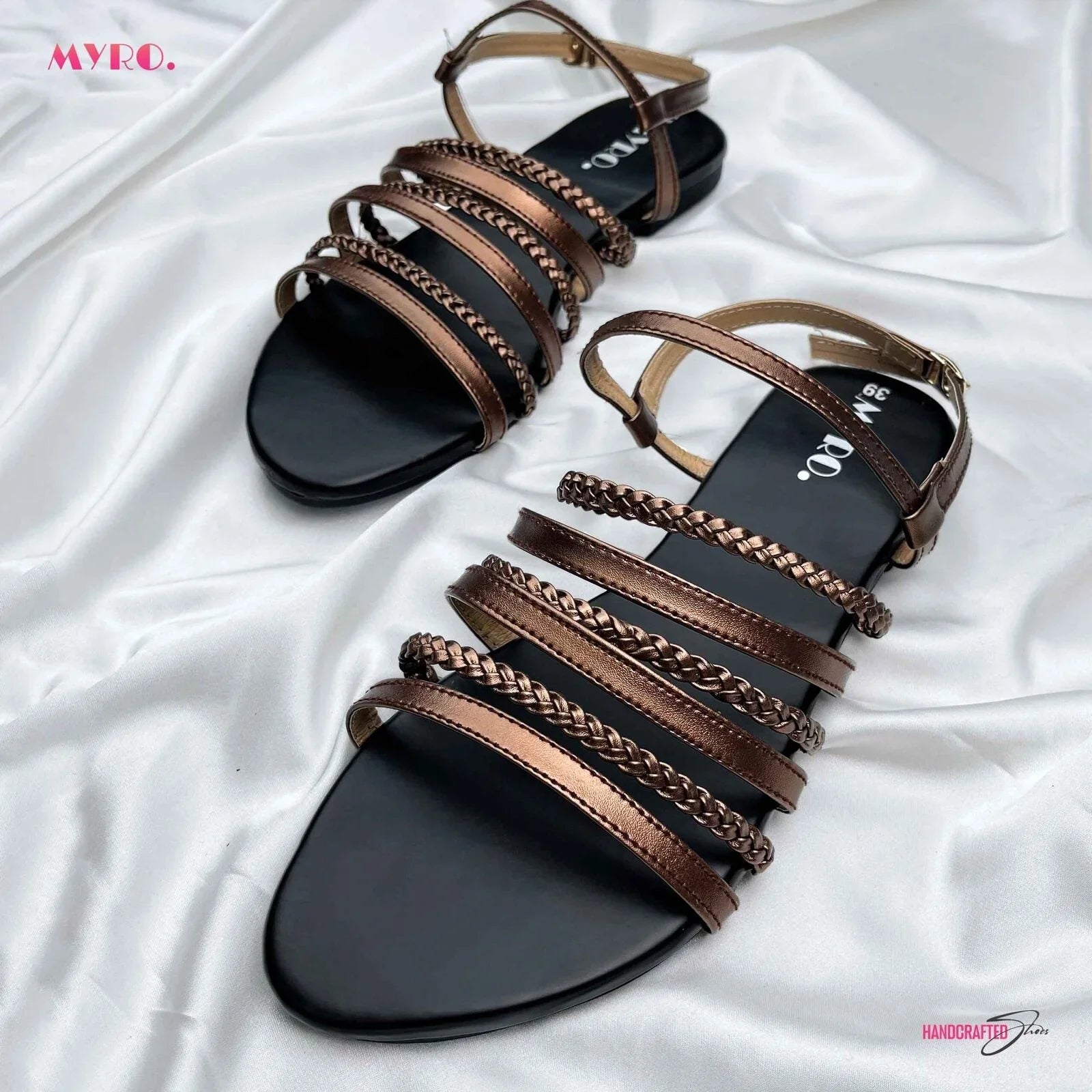 Stravia Strappy