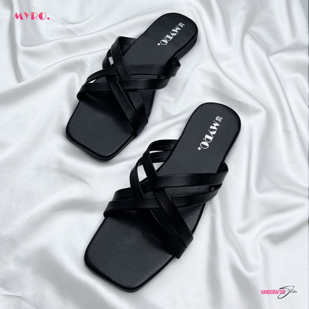 Myro Cream Square Cross Flat - MYRO