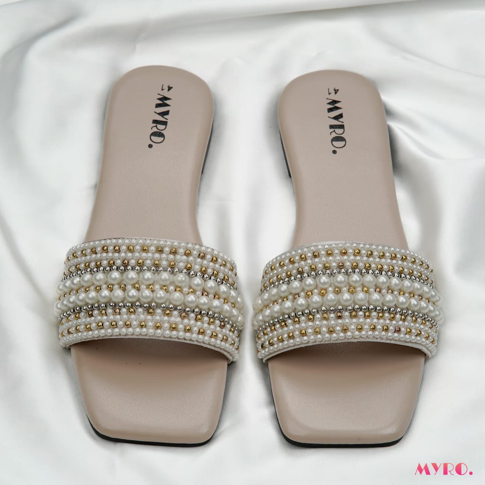 Saba Cream Slide - MYRO